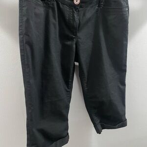 White House Black Market Black Capris